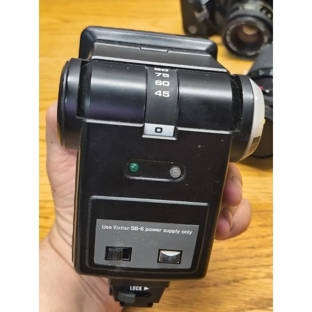 Canon‎ T70 35mm Camera With Canon Zoom Lens FD 50mm FOR PARTS UNTESTED